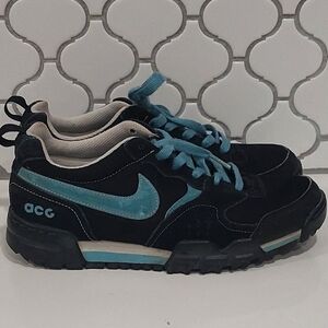 Nike ACG Black and Blue Sneakers